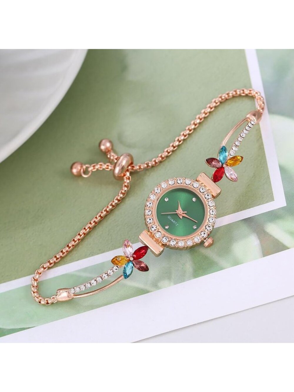Women's Green Simple Floral Bracelet Watch Diamond Quartz Light Luxury Watch - Picture 5 of 6